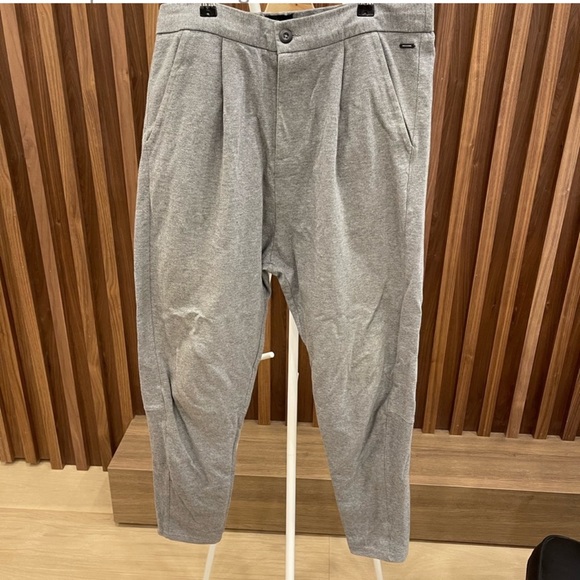 6 pairs of pants - Picture 4 of 6